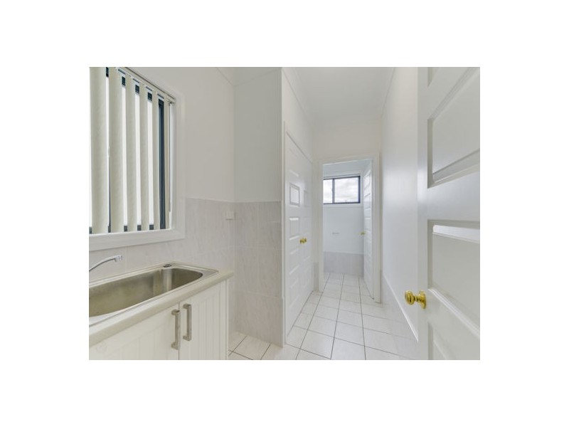 2/9 Wollemi Close, Tamworth NSW 2340