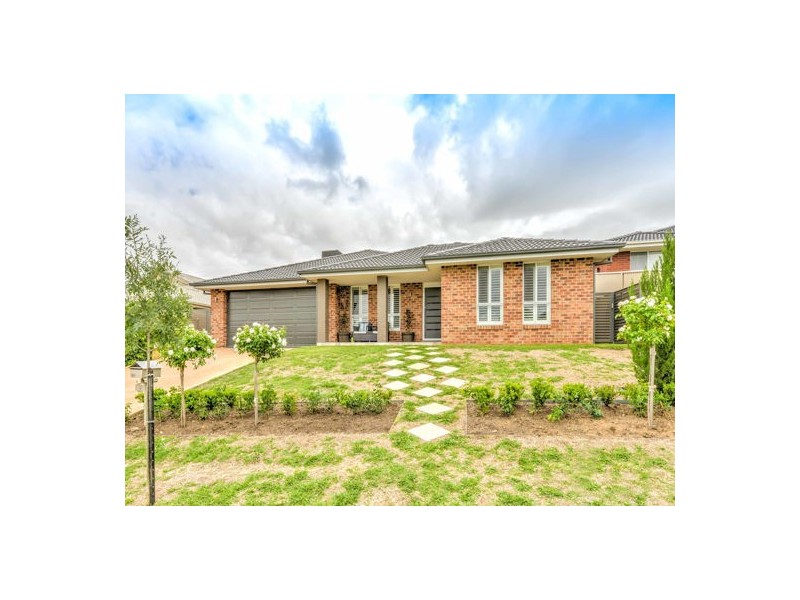 8 Banksia Street, Tamworth NSW 2340