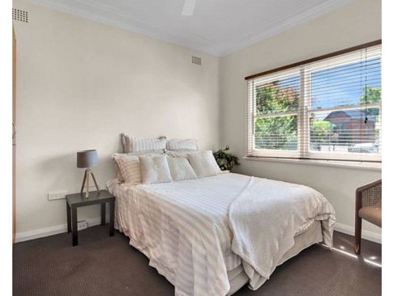 24 Dean Street, Tamworth NSW 2340