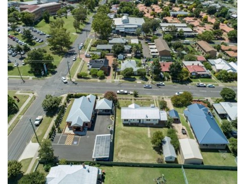 24 Dean Street, Tamworth NSW 2340