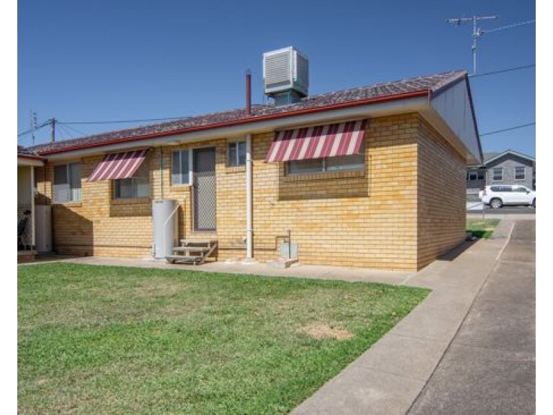 1/44-46 Denne Street, Tamworth NSW 2340