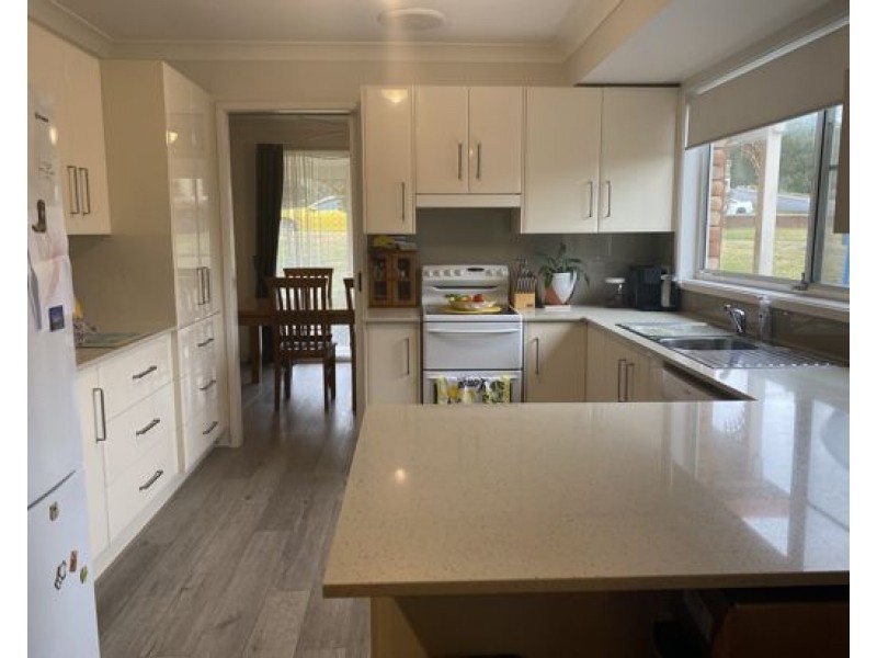 1 Ford Street, Tamworth NSW 2340