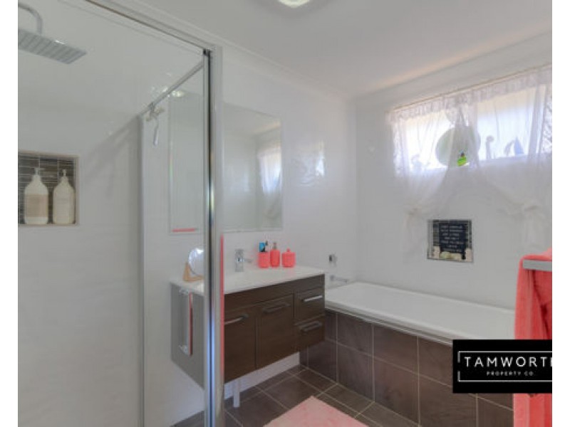 31 Kinarra Street, Tamworth NSW 2340