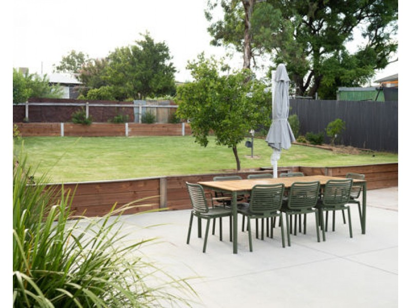 81 Church Street, Tamworth NSW 2340