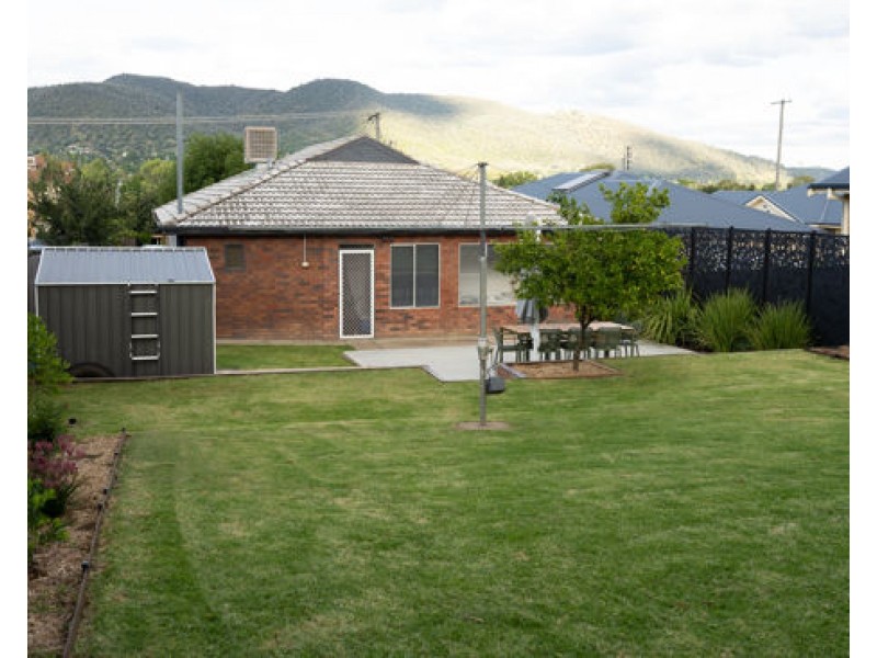 81 Church Street, Tamworth NSW 2340