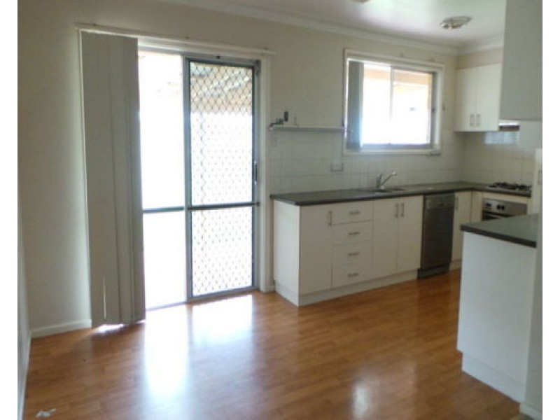 15 Kurrawan Street, Tamworth NSW 2340