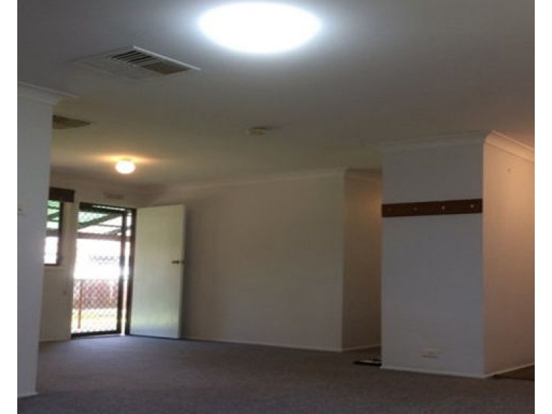 14 Dorothy Avenue, Kootingal NSW 2352