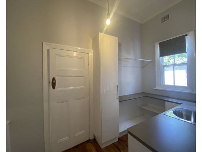 107 Carthage Street, Tamworth NSW 2340