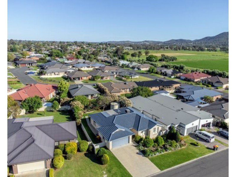 48 Peregrine Avenue, Calala NSW 2340