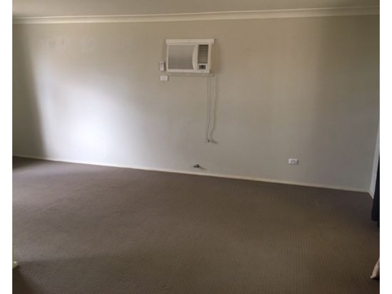 133 Manilla Road, Tamworth NSW 2340