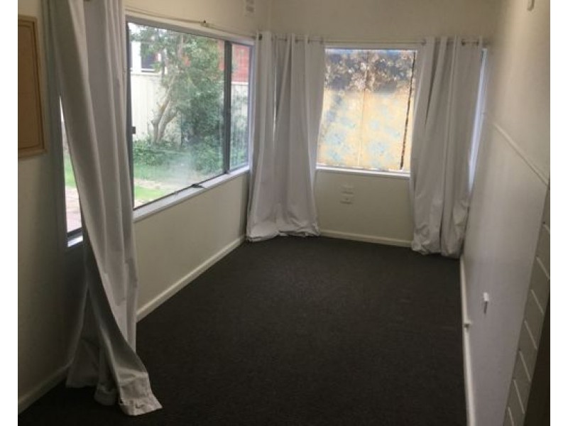 3 Upper Street, Tamworth NSW 2340
