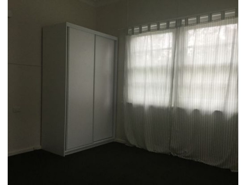 3 Upper Street, Tamworth NSW 2340