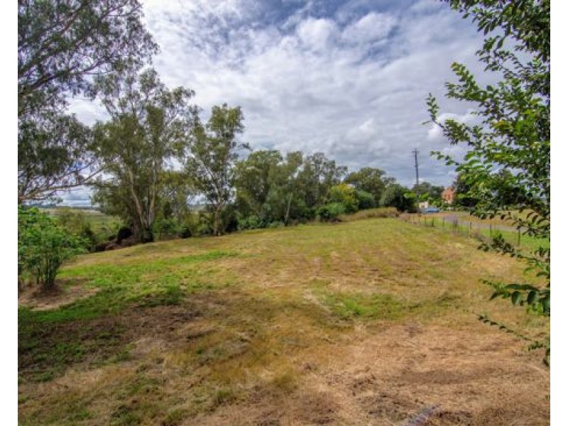20 Dewhurst Street, Manilla NSW 2346