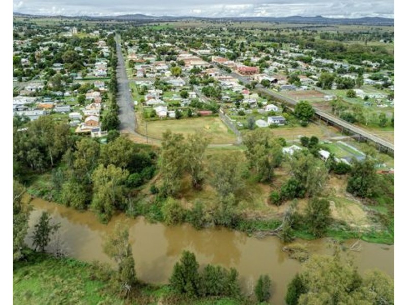 20 Dewhurst Street, Manilla NSW 2346