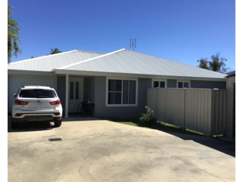 2/2 Cambridge St, Tamworth NSW 2340