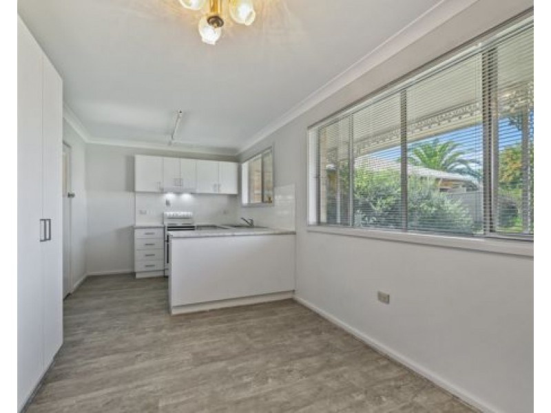 28 John Street, Tamworth NSW 2340