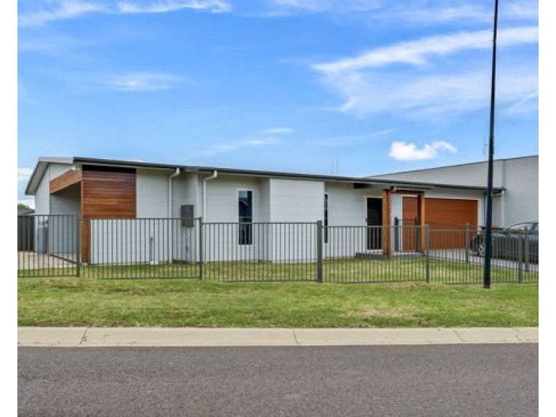 2 Bellbird Street, Tamworth NSW 2340
