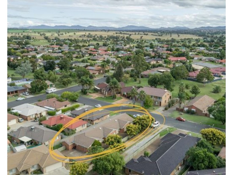 1-3/21 Illoura Street, Tamworth NSW 2340