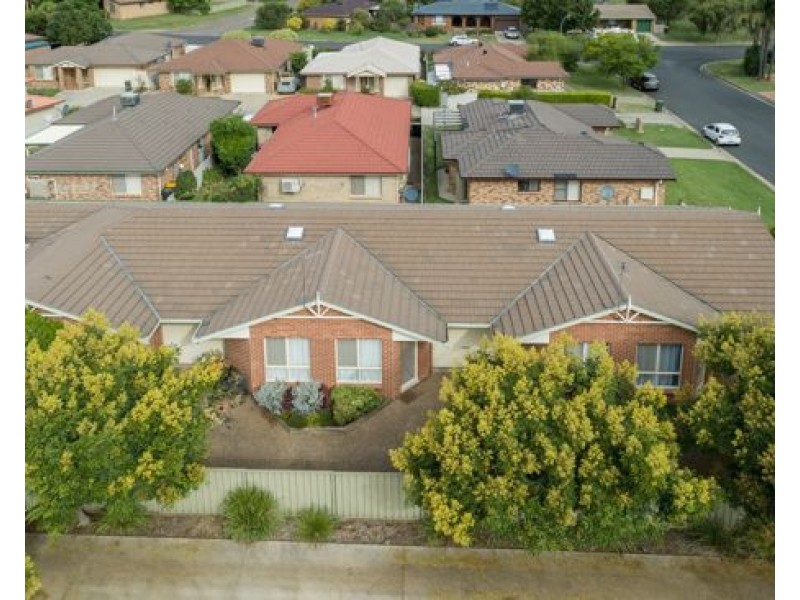 1-3/21 Illoura Street, Tamworth NSW 2340