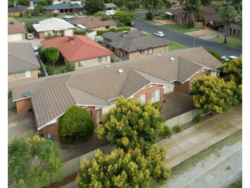 1-3/21 Illoura Street, Tamworth NSW 2340