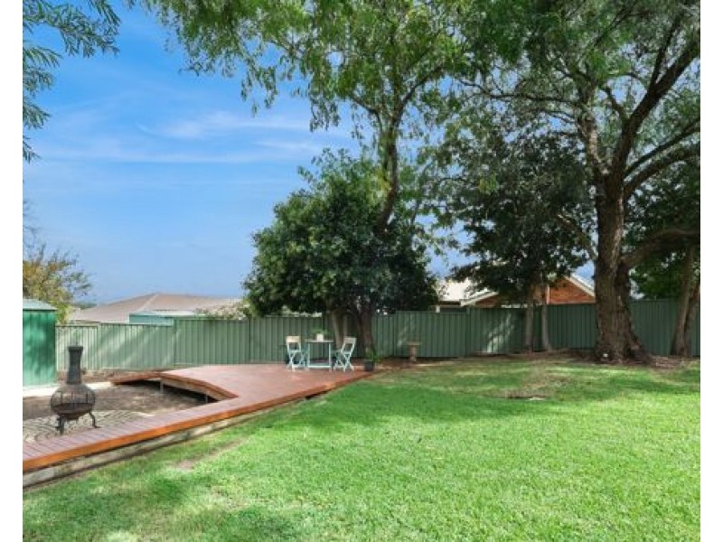 6 Caloola Street, Tamworth NSW 2340