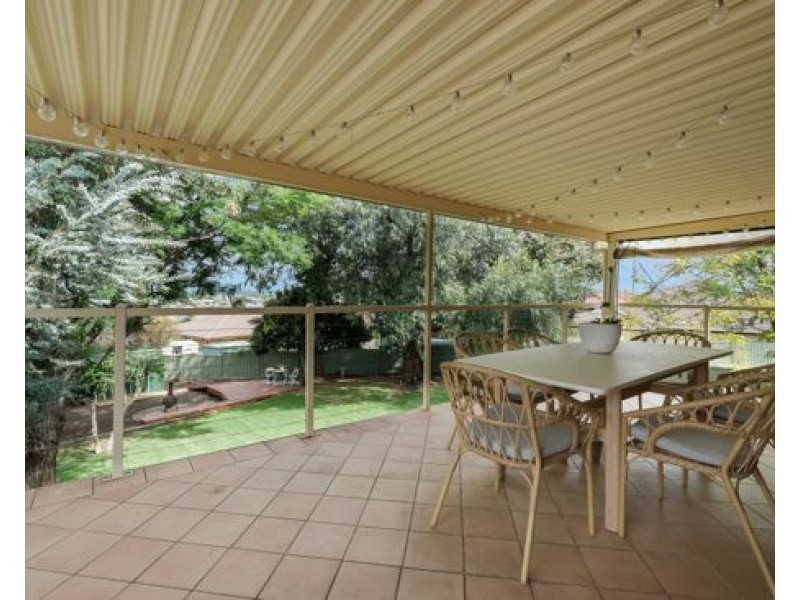 6 Caloola Street, Tamworth NSW 2340