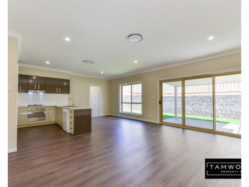 2/3 Ventnor Drive, Tamworth NSW 2340