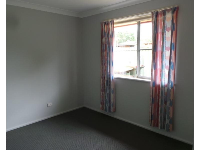 2/7 Fisher Road, Tamworth NSW 2340