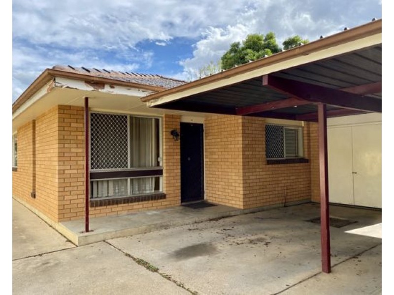 2/25 Margaret Street, Tamworth NSW 2340