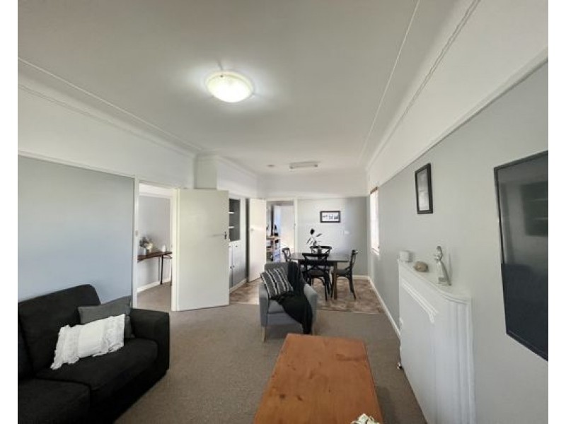 213 Johnston Street, Tamworth NSW 2340