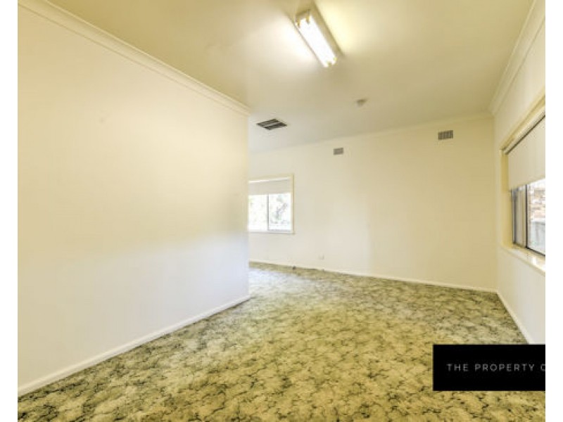 25 Elm Street, Tamworth NSW 2340