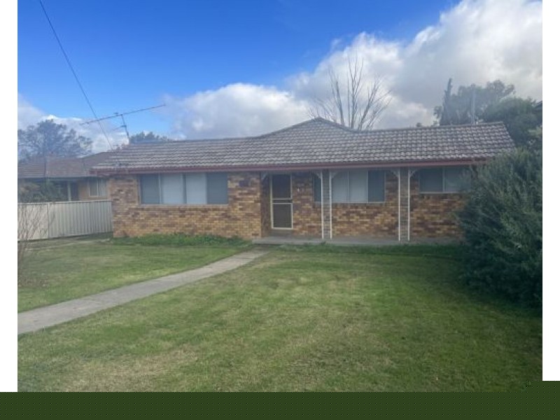 28 John Street, Tamworth NSW 2340