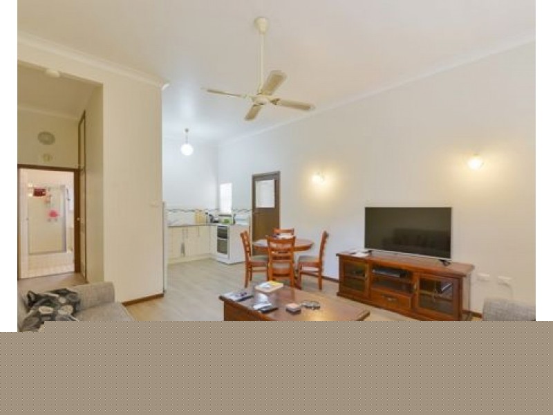 2/84 Fitzroy Street, Tamworth NSW 2340