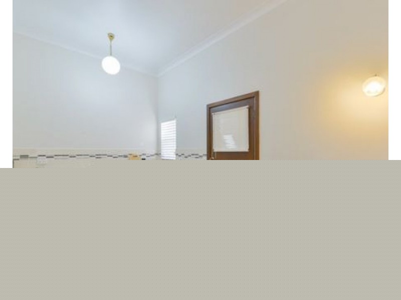 2/84 Fitzroy Street, Tamworth NSW 2340