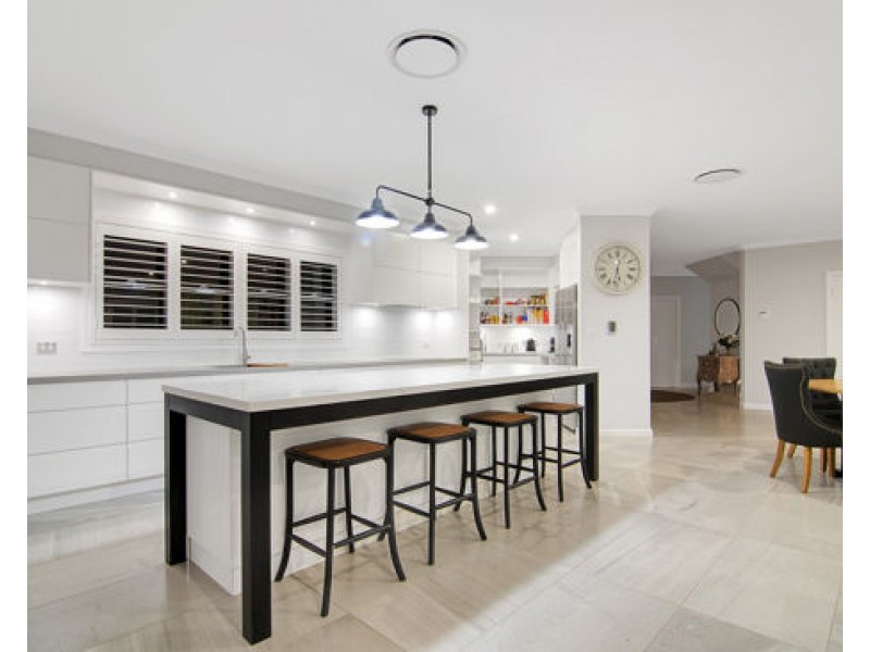 7 Rodeo Drive, Tamworth NSW 2340