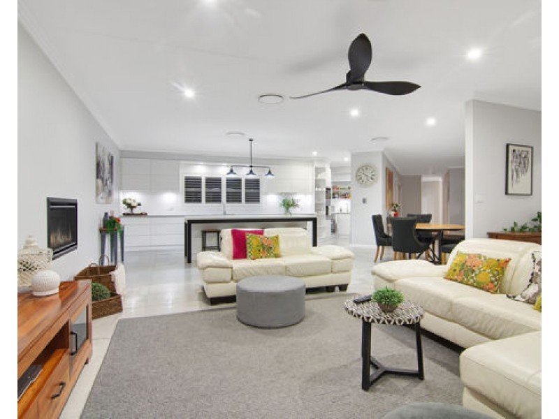 7 Rodeo Drive, Tamworth NSW 2340