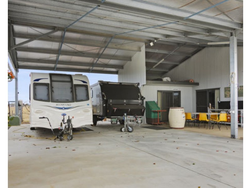 7 Rodeo Drive, Tamworth NSW 2340