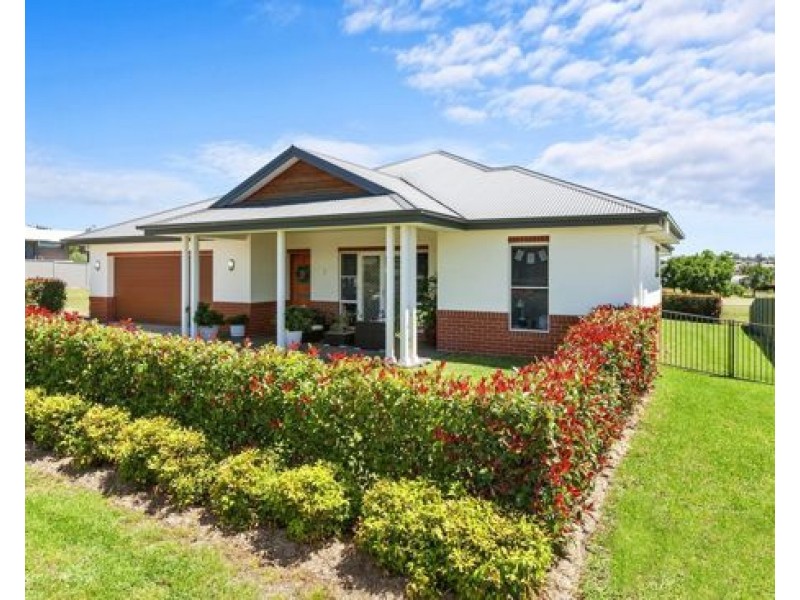 7 Sanctuary Place, Tamworth NSW 2340