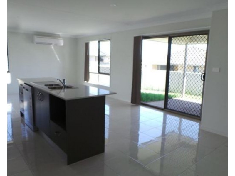 57 Tulipwood Crescent, Tamworth NSW 2340