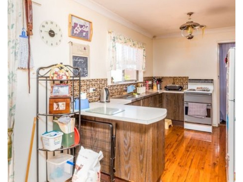 6 Woodhill Place, Tamworth NSW 2340