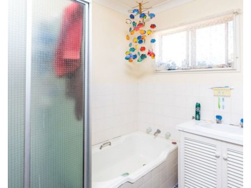 6 Woodhill Place, Tamworth NSW 2340