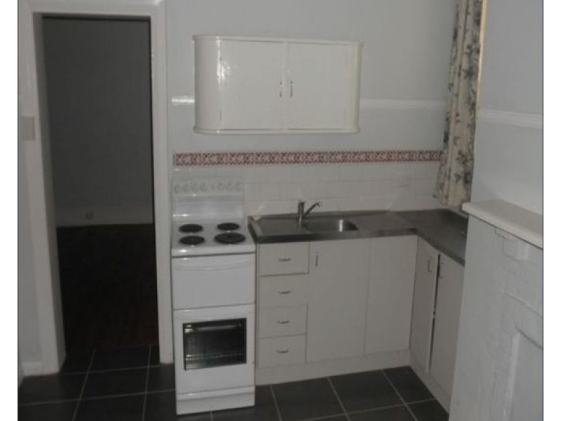 Unit 4/98 Griffin Avenue, Tamworth NSW 2340