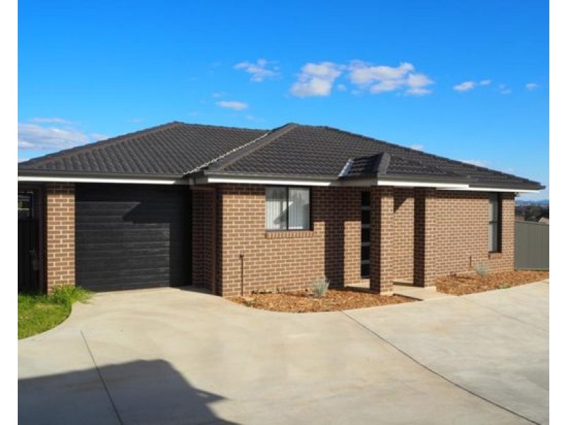 6/7 Curlew Crescent, Tamworth NSW 2340