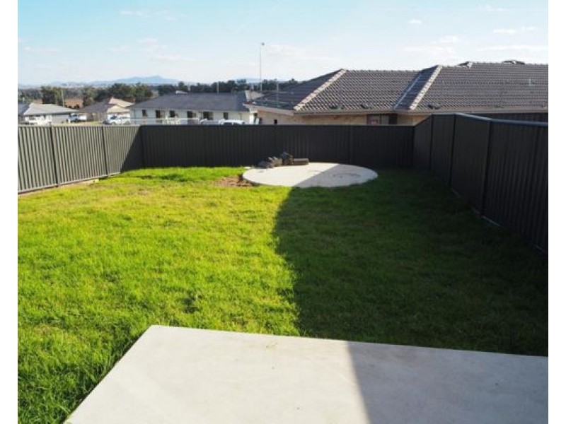 6/7 Curlew Crescent, Tamworth NSW 2340