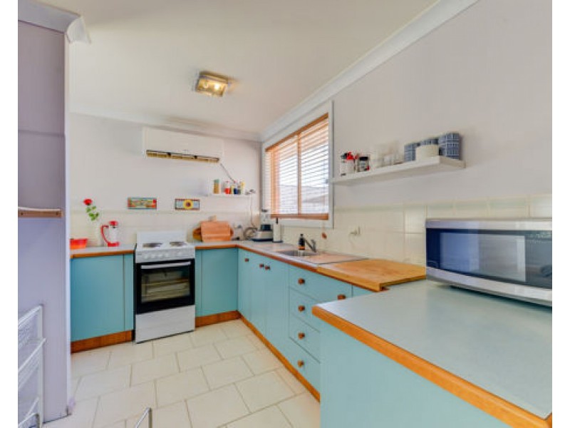 1/8 Curlew Crescent, Tamworth NSW 2340