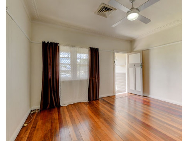 8 Hilton Street, Tamworth NSW 2340