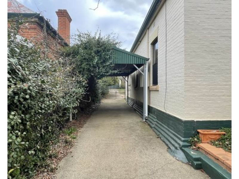 75 Church Street, Tamworth NSW 2340