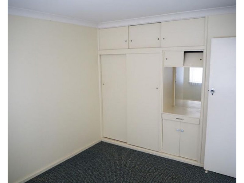 2/167 Carthage Street, Tamworth NSW 2340