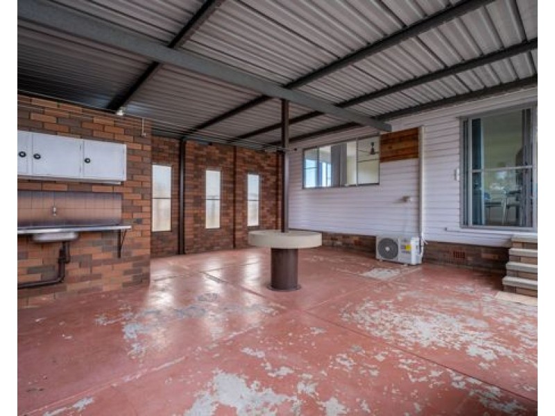 28 Russell Street, Werris Creek NSW 2341