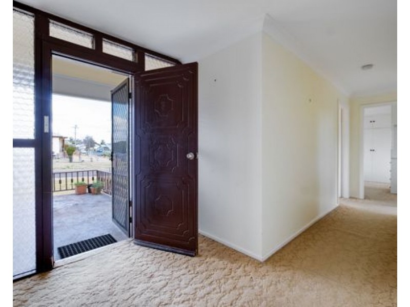 28 Russell Street, Werris Creek NSW 2341